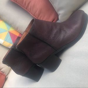 Kenneth Cole Gentle Souls Ankle Boots